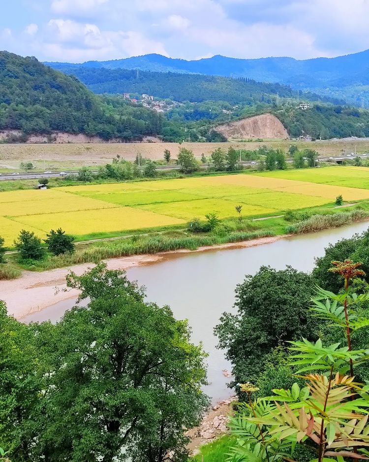 روستای اسکولک شهرستان رودبار
